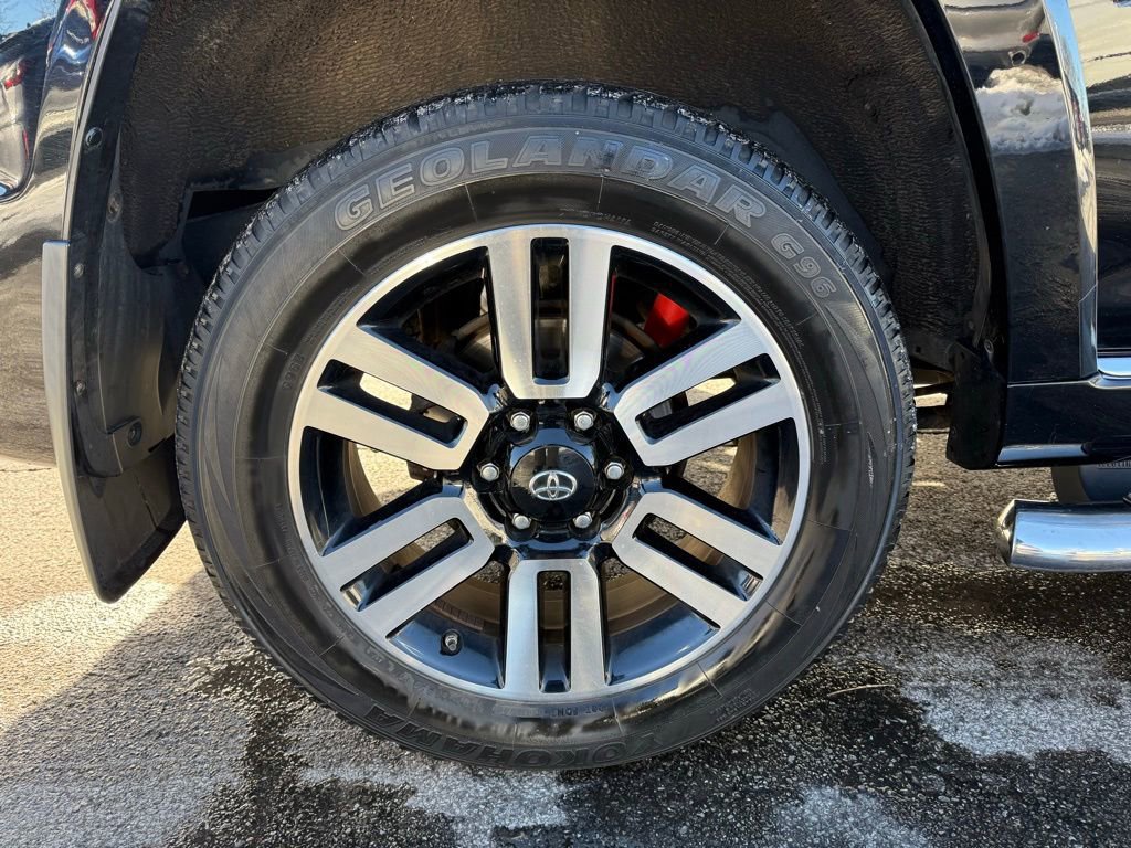 Used 2016 Toyota 4Runner Limited image 25