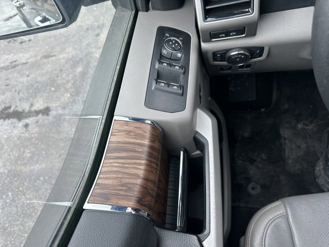 Used 2018 Ford F150 Lariat w/ Equipment Group 502A Luxury image 11