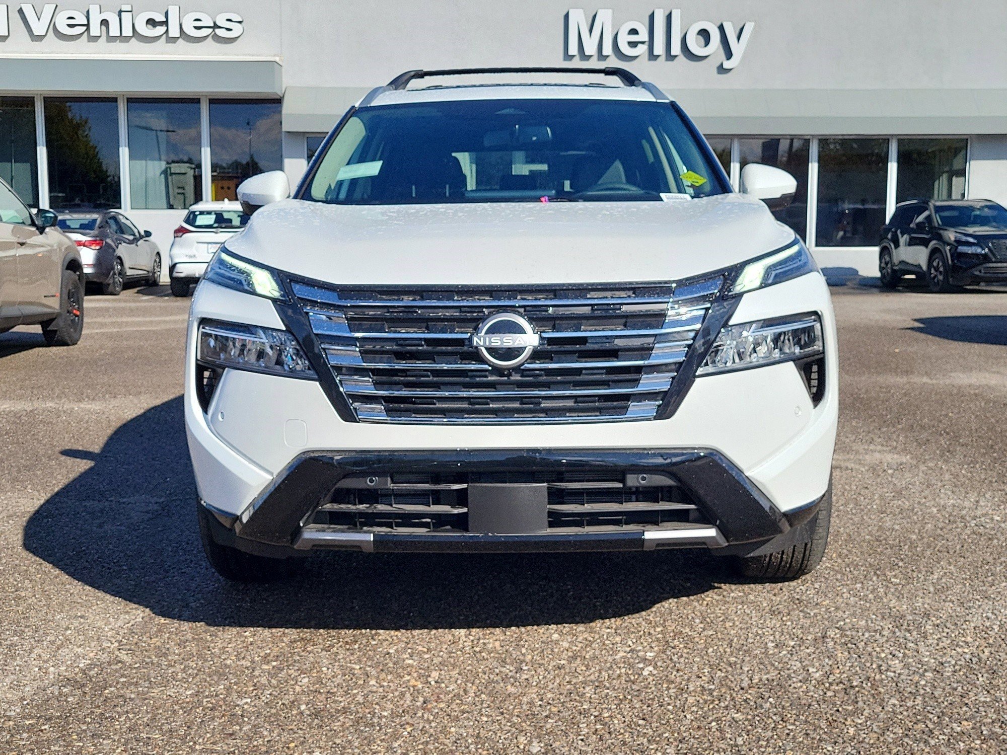 New 2026 Nissan Rogue Platinum w/ Platinum Premium Package image 3