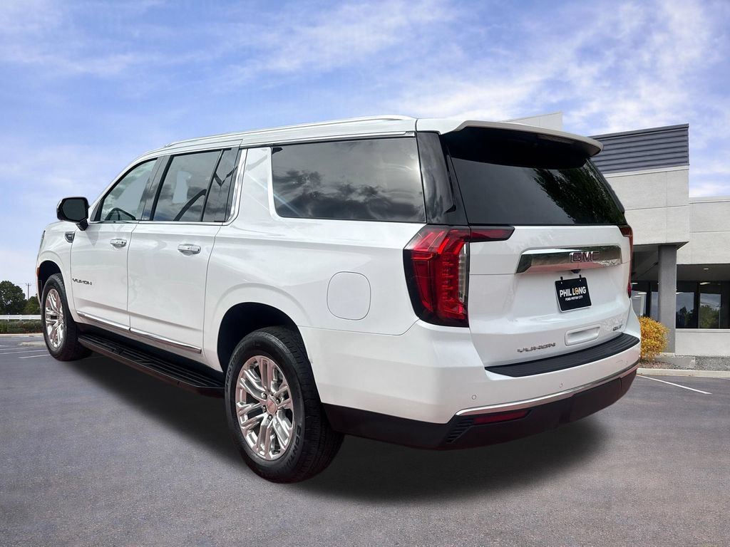 Used 2022 GMC Yukon XL SLT w/ SLT Premium Package AWD/4WD image 6