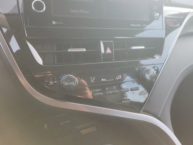 Used 2024 Toyota Camry XSE image 9