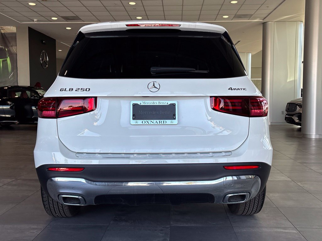 New 2026 Mercedes-Benz GLB 250 4MATIC image 4