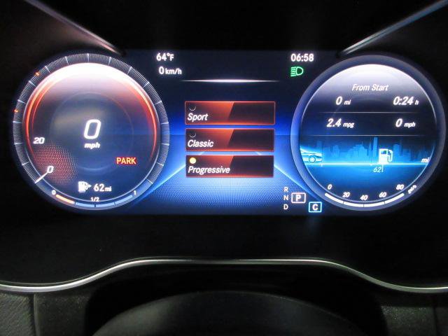 Used 2021 Mercedes-Benz GLC 300 4MATIC Coupe image 32