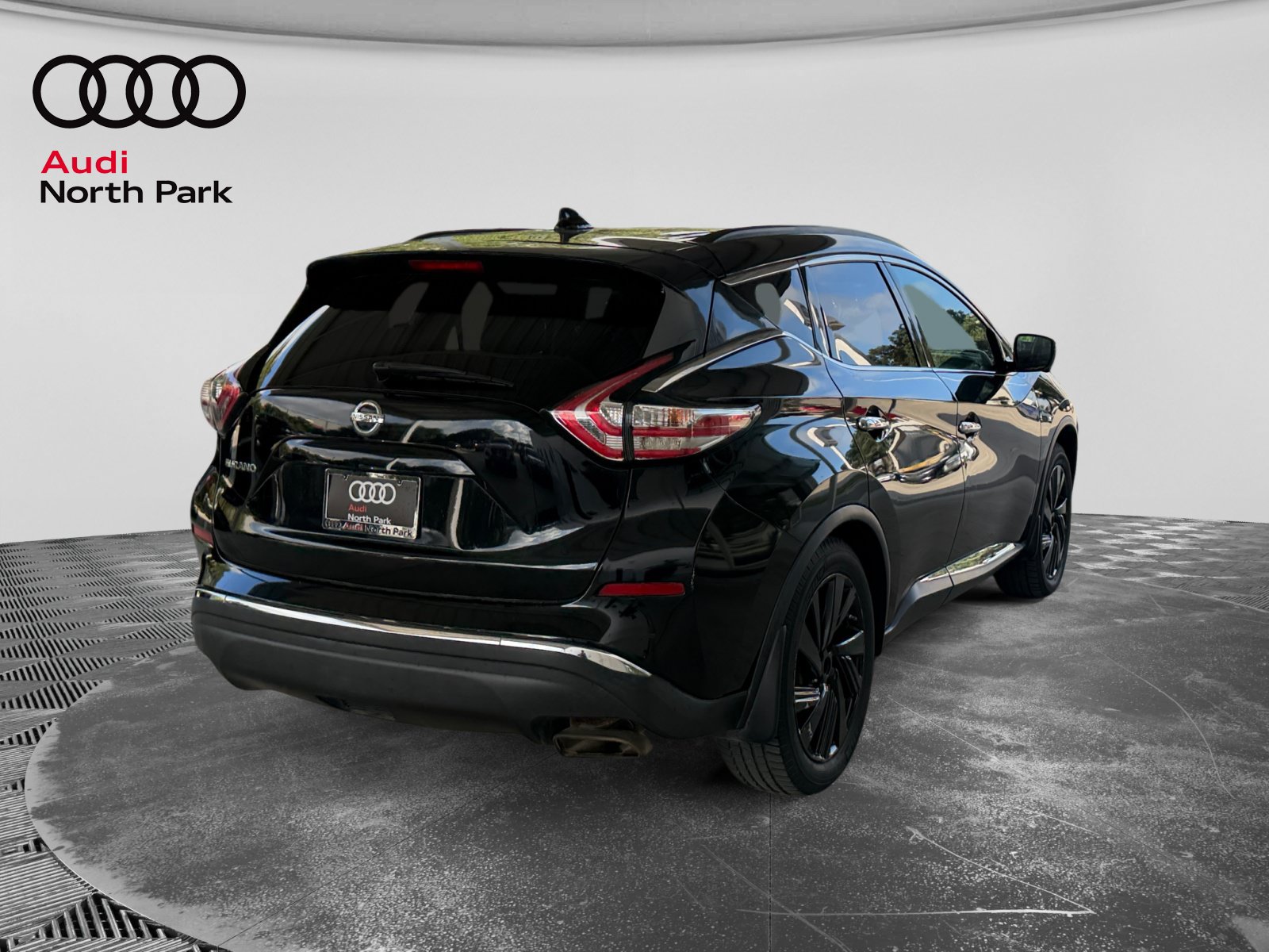Used 2017 Nissan Murano Platinum w/ Platinum Technology Package AWD/4WD image 5