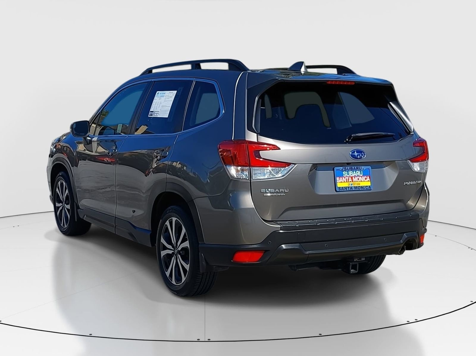 Used 2020 Subaru Forester Limited image 5