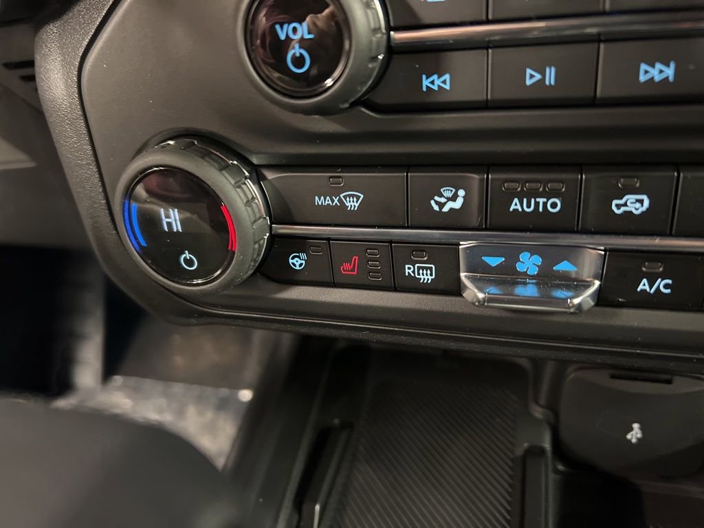 New 2025 Ford Bronco Outer Banks image 13