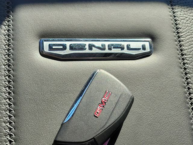 Certified 2025 GMC Yukon XL Denali image 37