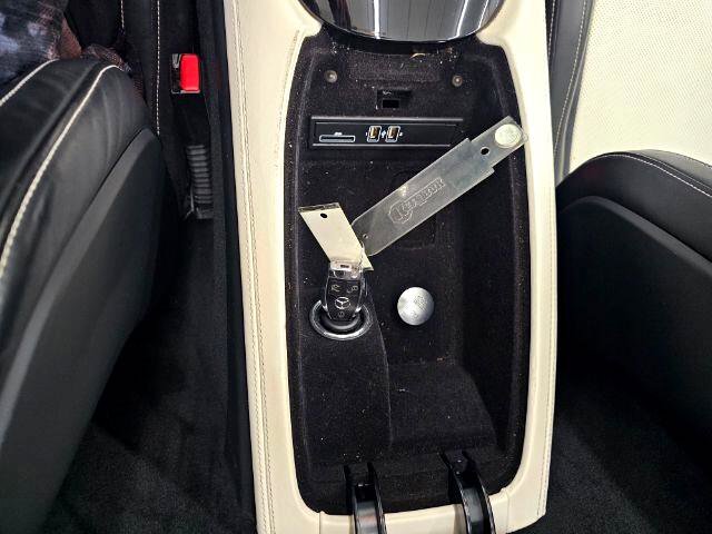 Used 2018 Mercedes-Benz AMG GT Roadster image 26