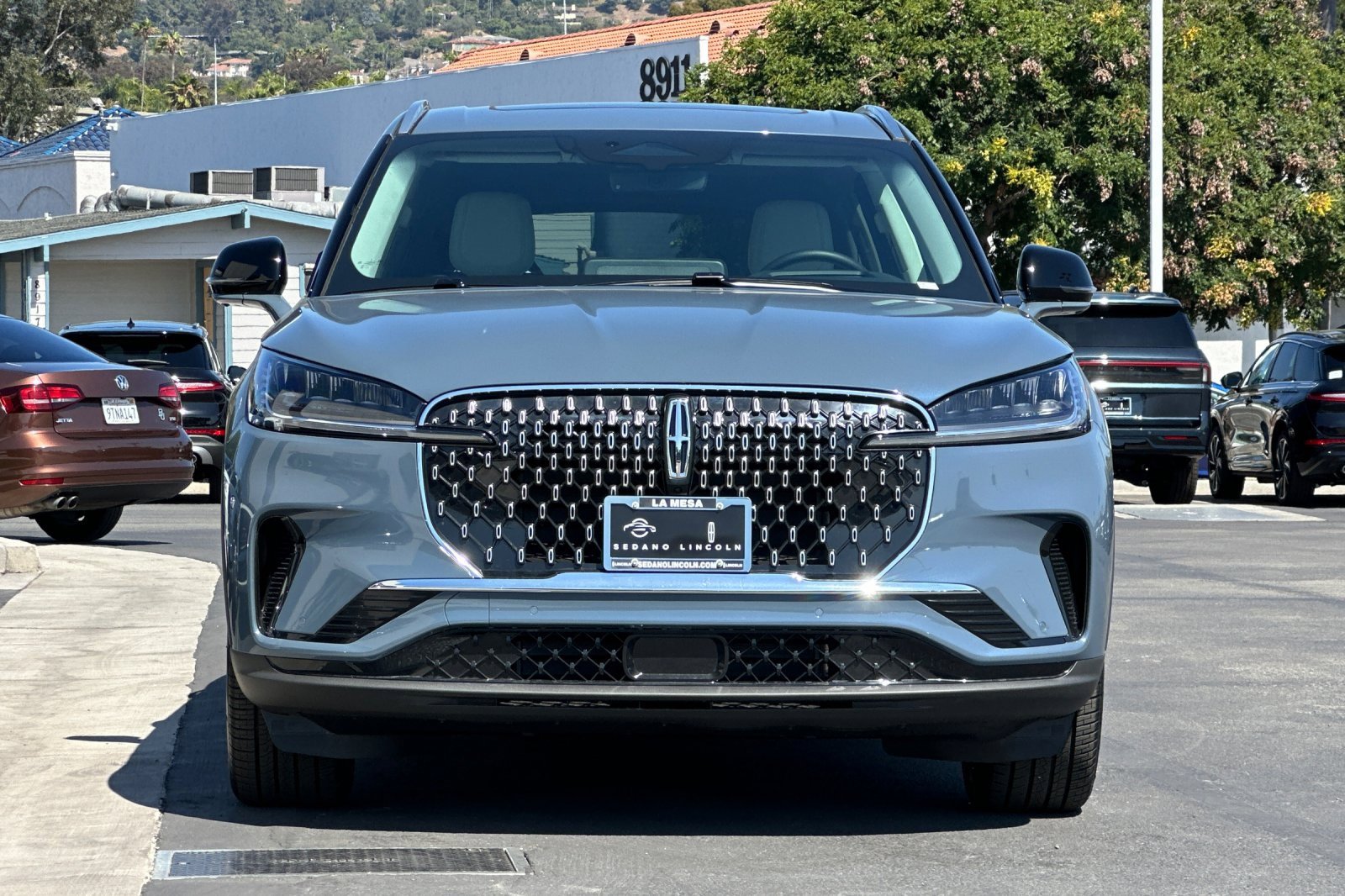 New 2025 Lincoln Aviator Reserve w/ Luxury Package image 8