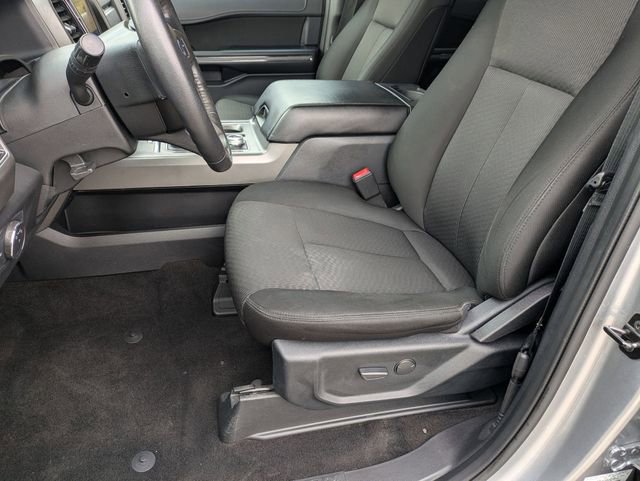 Used 2020 Ford Expedition XLT image 12