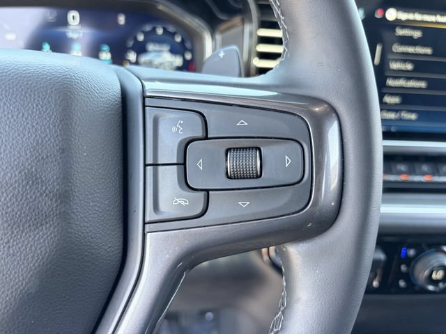 Used 2025 Chevrolet Silverado 1500 High Country AWD/4WD image 23