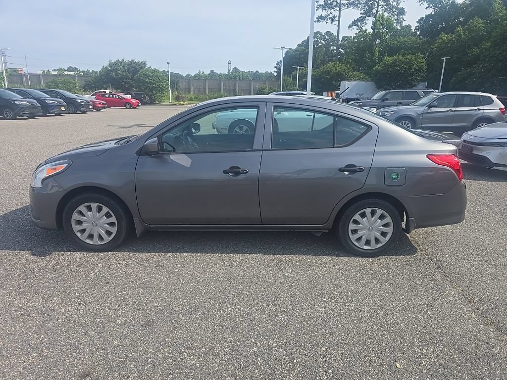 Used 2018 Nissan Versa S Plus FWD image 8