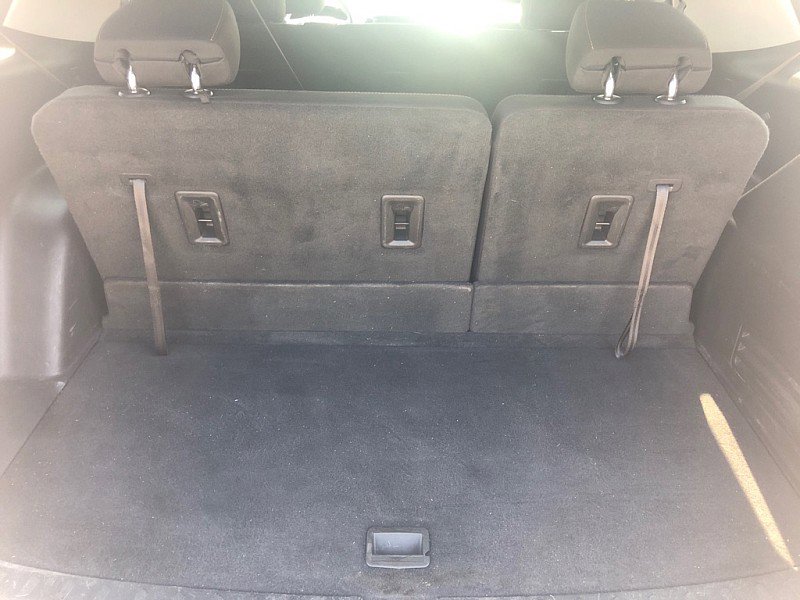 Used 2021 Chevrolet Traverse LS image 14