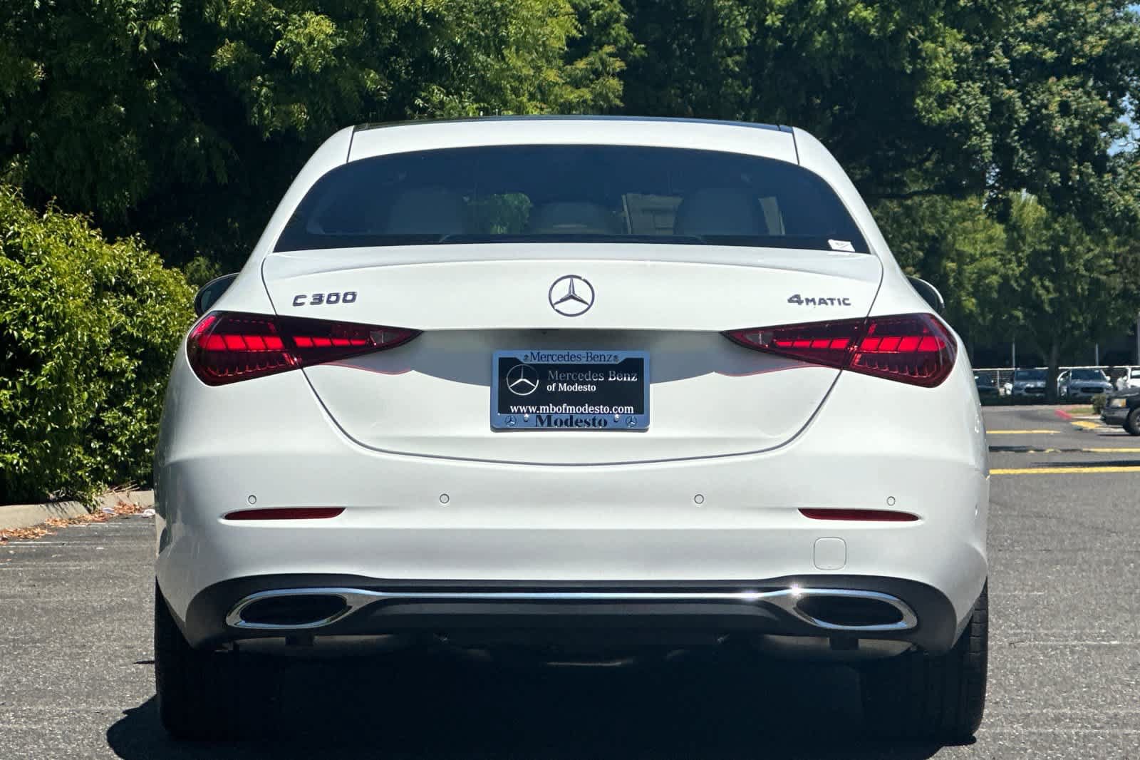 Used 2026 Mercedes-Benz C 300 4MATIC Sedan image 4