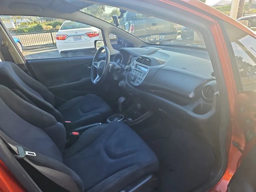 Used 2012 Honda Fit Sport image 9