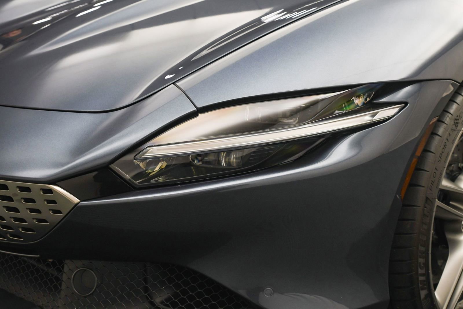 Certified 2022 Ferrari Roma image 30