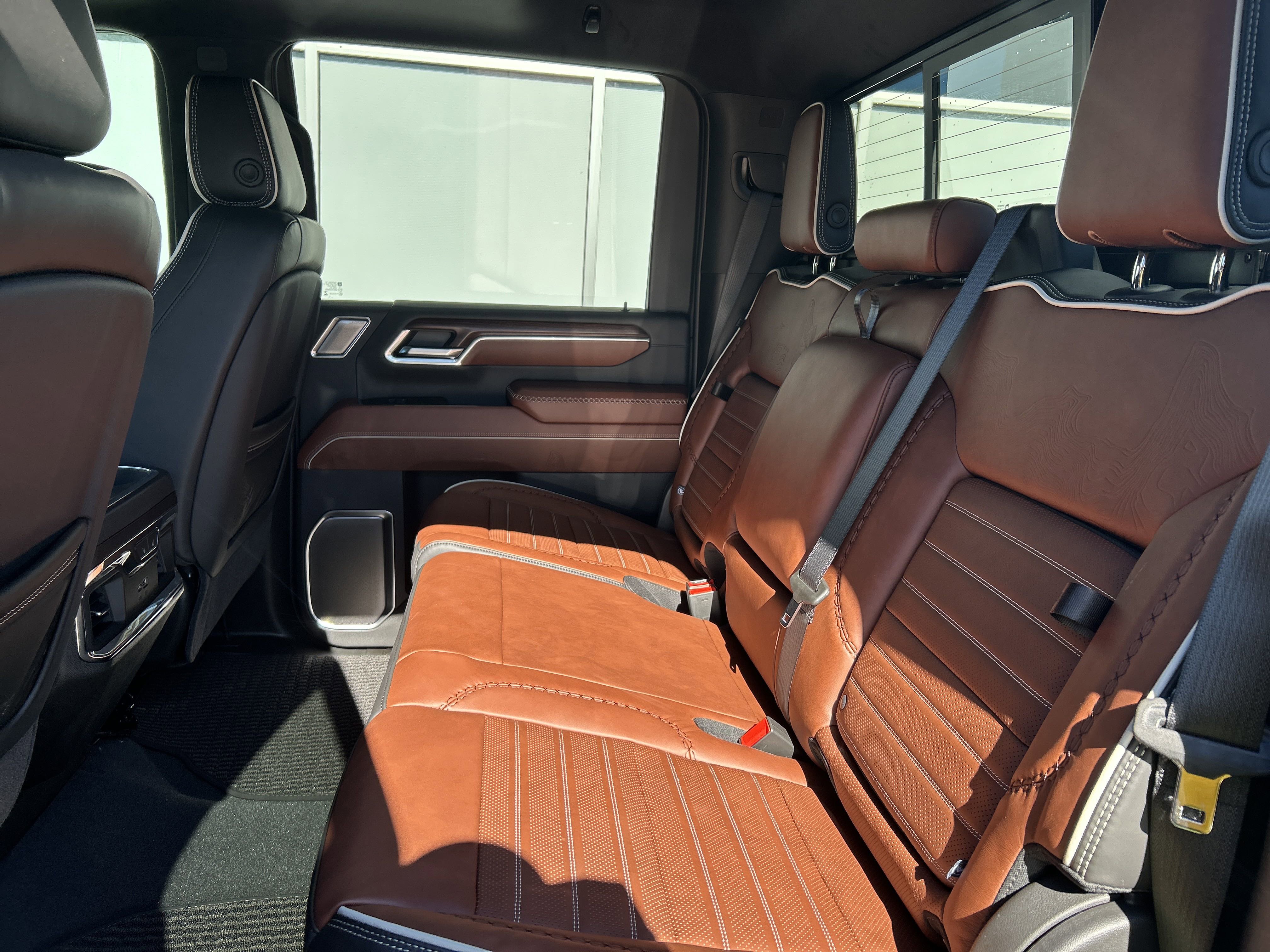 New 2026 GMC Sierra 2500 Denali Ultimate image 40