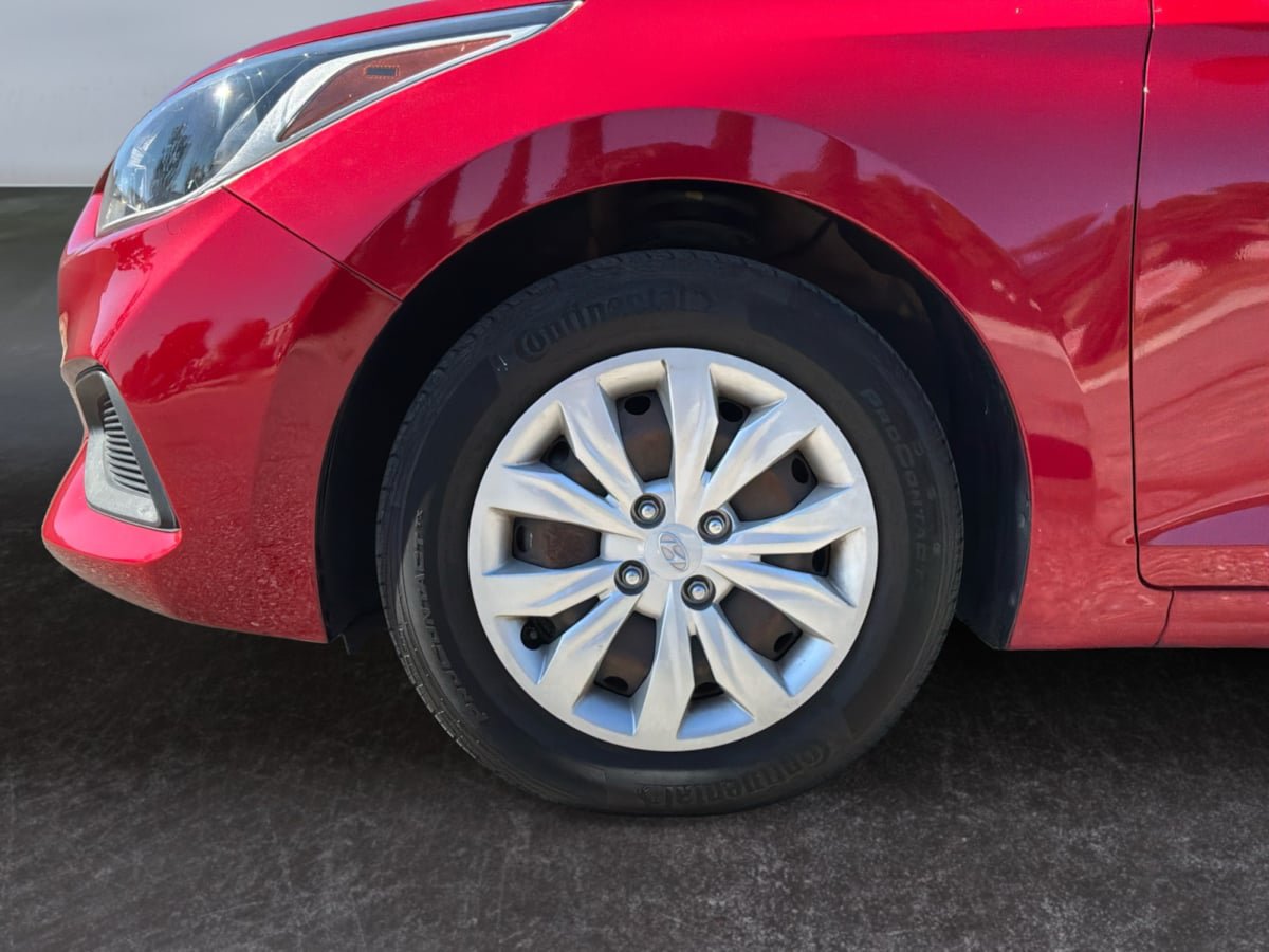 Used 2021 Hyundai Accent SE FWD image 9
