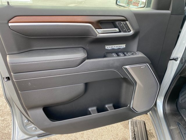 New 2026 GMC Sierra 1500 Denali w/ Denali Reserve Package image 18