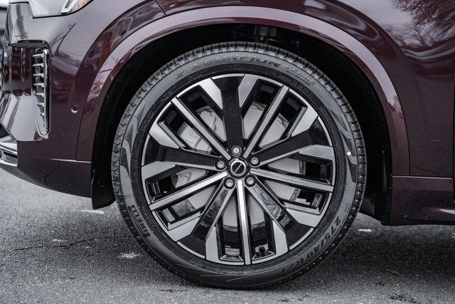 New 2026 Volvo XC90 B6 Ultra w/ Protection Package Premier AWD/4WD image 17