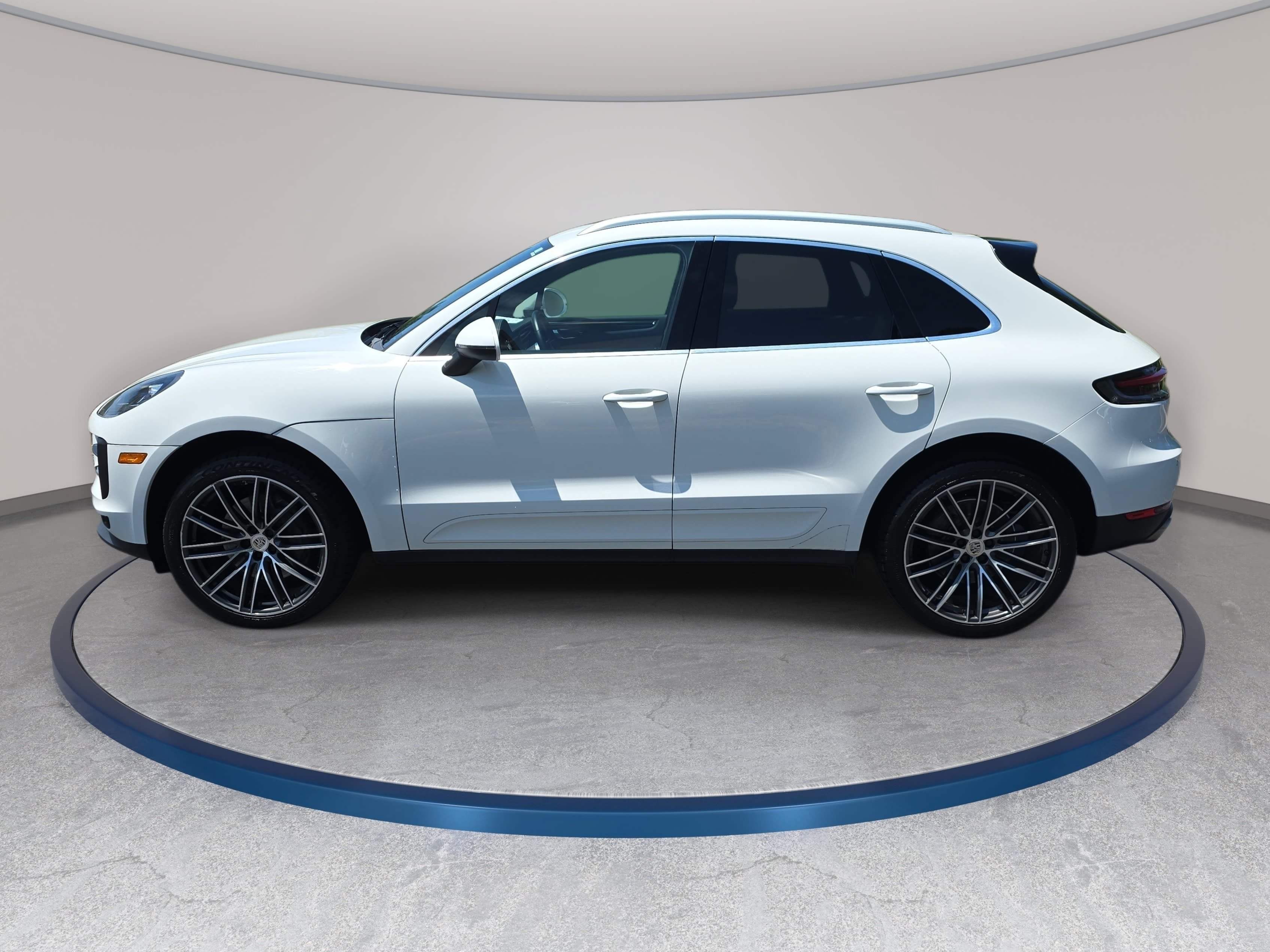 Used 2020 Porsche Macan S AWD/4WD image 8