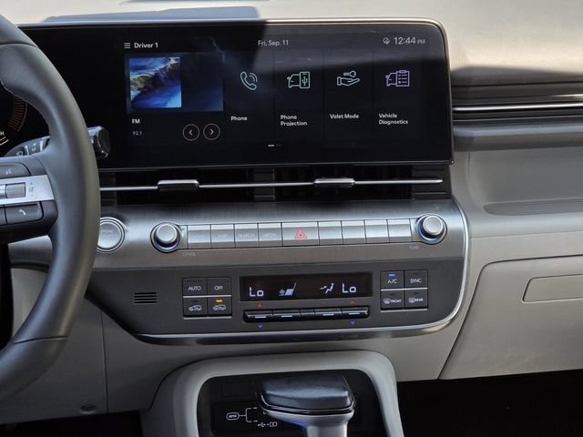 Used 2025 Hyundai Kona SEL AWD/4WD image 14