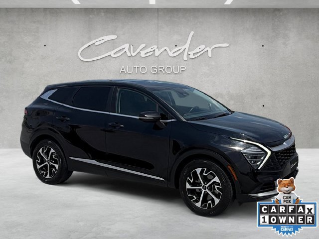 Used 2024 Kia Sportage EX FWD image 2