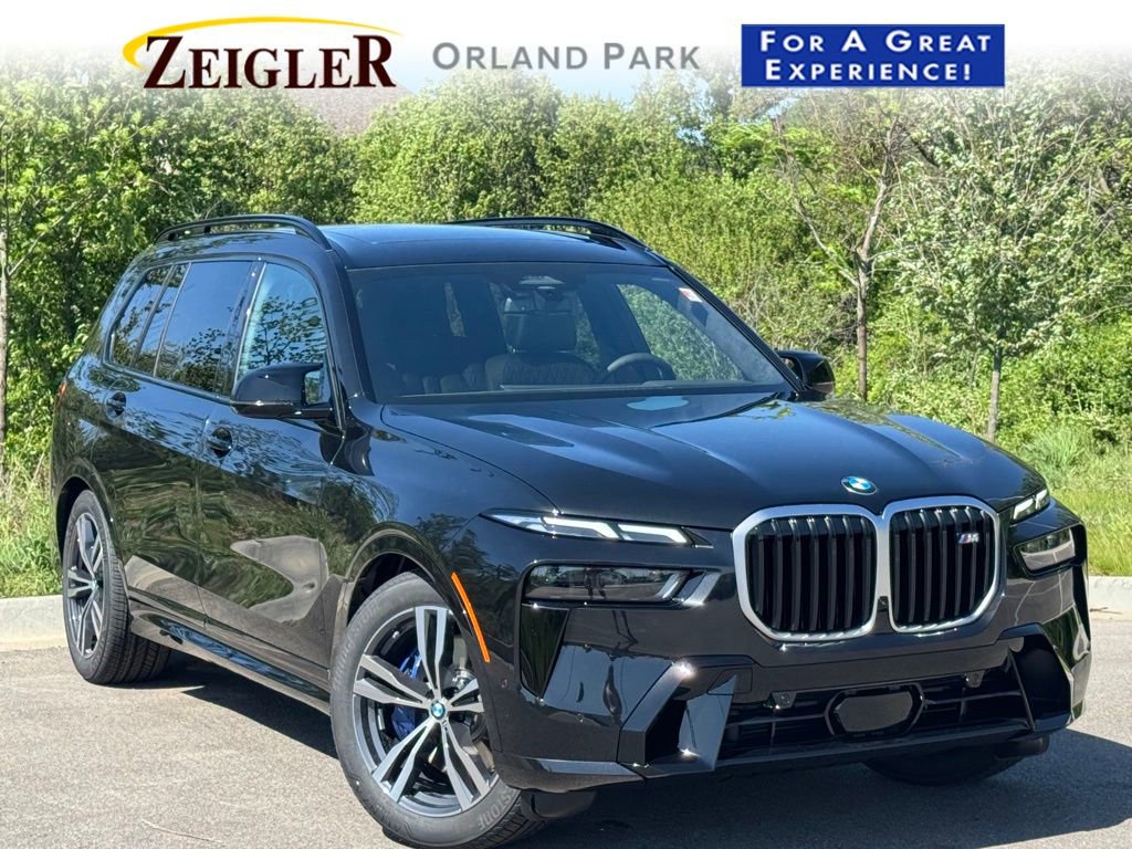 Used 2026 BMW X7 M60i w/ Climate Comfort Package image 1