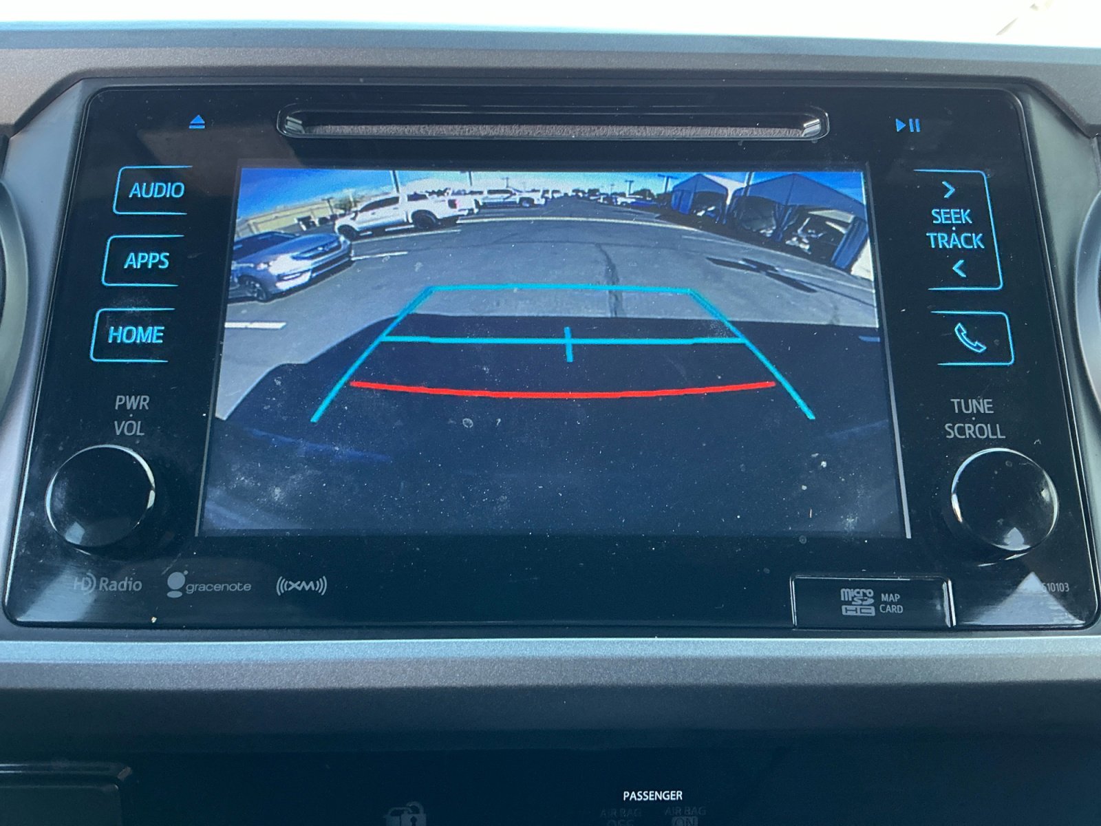 Used 2016 Toyota Tacoma TRD Sport w/ Towing Package image 29