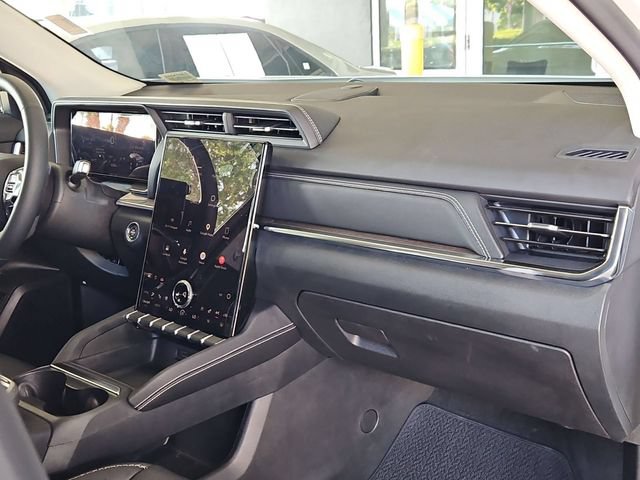 Used 2026 GMC Terrain Denali AWD/4WD image 29