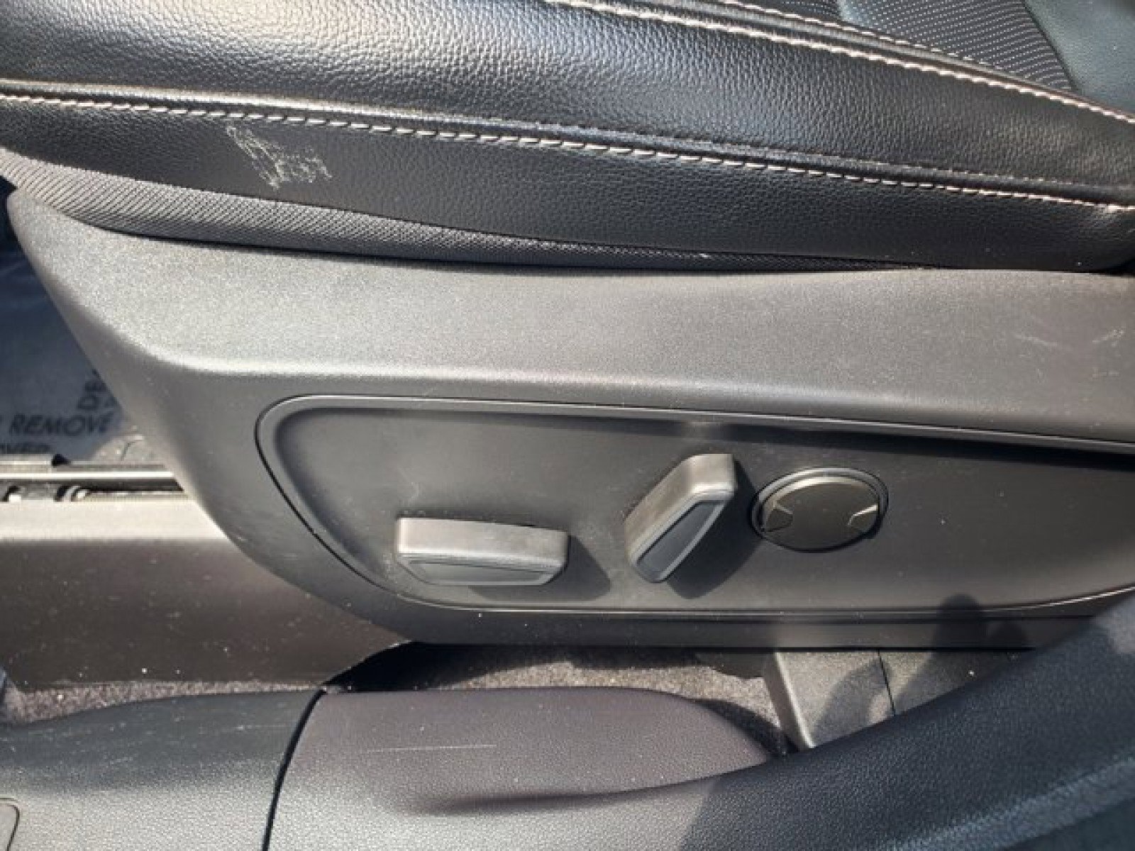 Certified 2022 Ford Escape SEL image 12