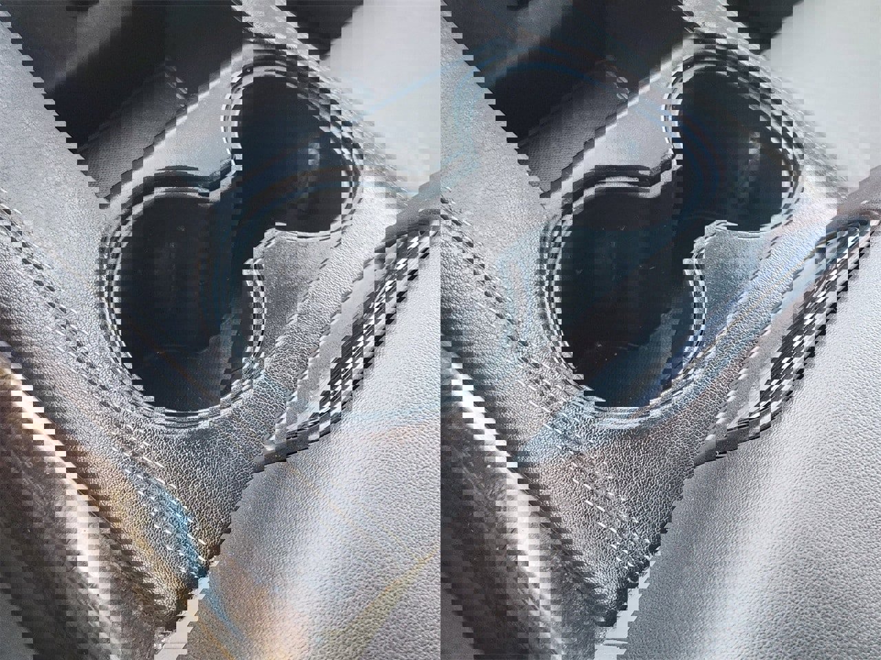 Used 2015 Chevrolet Tahoe LT w/ Luxury Package image 19