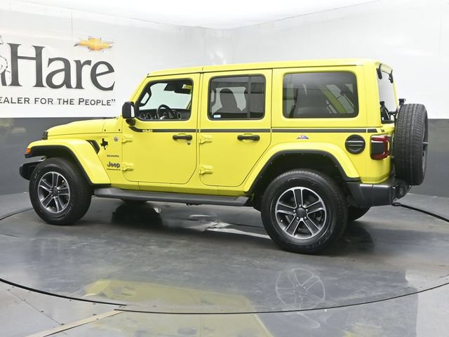 Used 2023 Jeep Wrangler Unlimited Sahara w/ LED Lighting Group AWD/4WD image 51