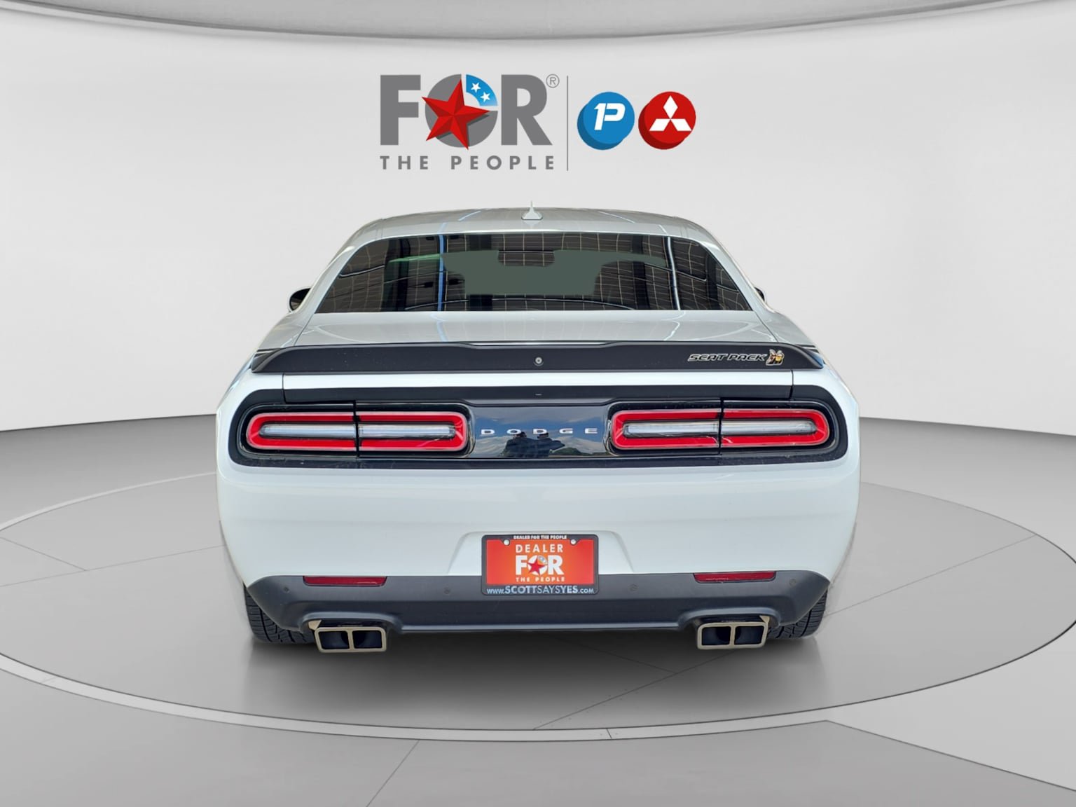 Used 2018 Dodge Challenger R/T Scat Pack w/ Leather Interior Group RWD image 8