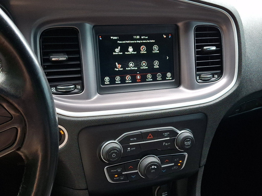 Used 2022 Dodge Charger SXT w/ Blacktop Package RWD image 27