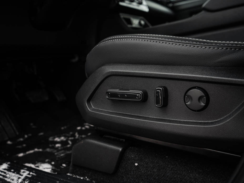 New 2026 Honda Pilot Touring image 19