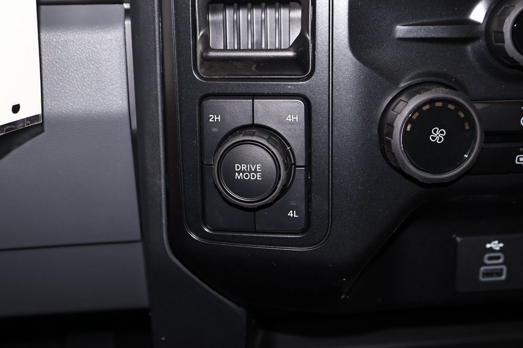 New 2026 Ford F550 4x4 Regular Cab Super Duty image 15