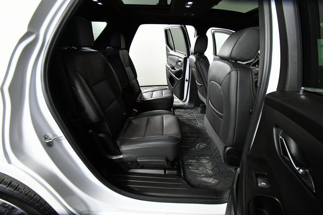 Used 2023 Chevrolet Traverse High Country w/ LPO, Floor Liner Package image 25