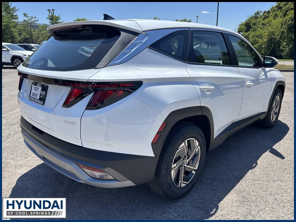 New 2026 Hyundai Tucson Blue SE FWD image 7
