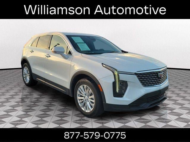 Certified 2024 Cadillac XT4 Luxury FWD image 1