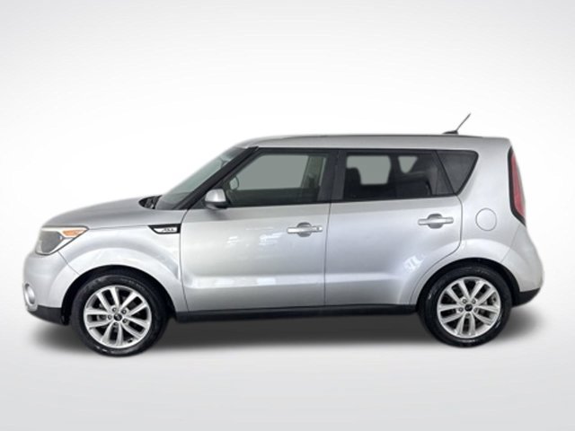 Used 2019 Kia Soul + FWD image 10