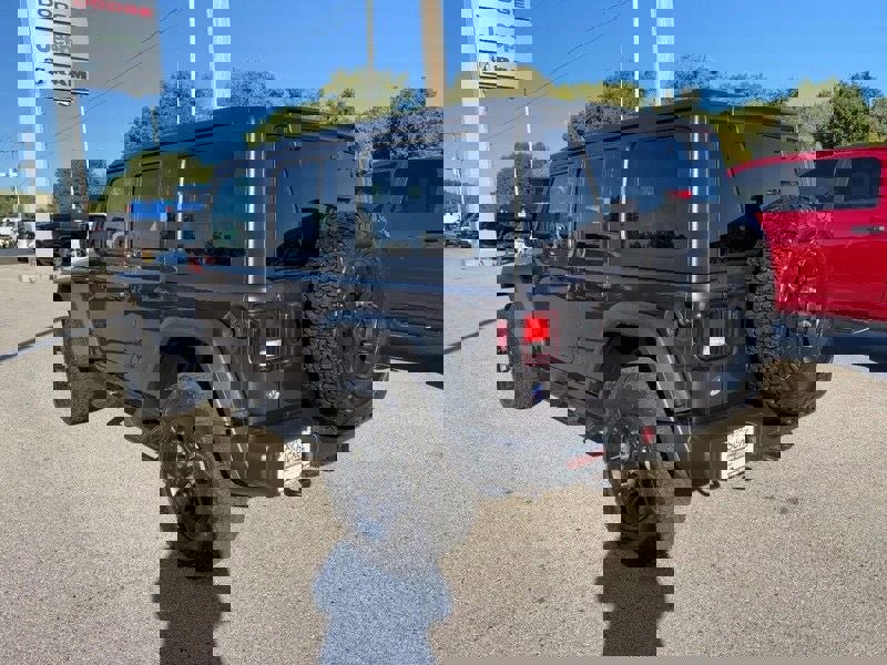 Used 2024 Jeep Wrangler Willys image 6