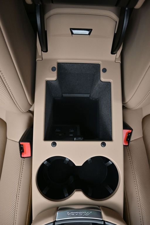 Certified 2023 Porsche Macan Turbo image 25