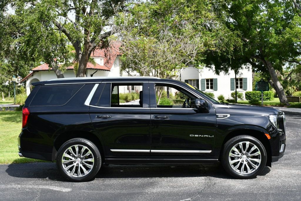 Used 2021 GMC Yukon Denali w/ Denali Premium Package image 39