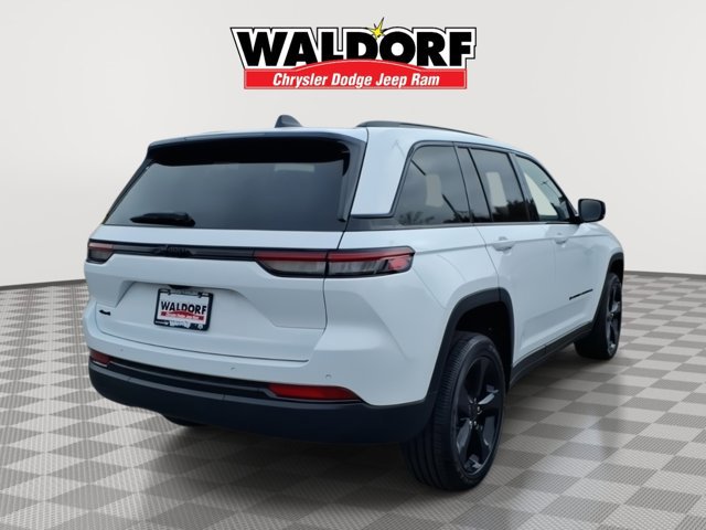 New 2025 Jeep Grand Cherokee L Altitude AWD/4WD image 3