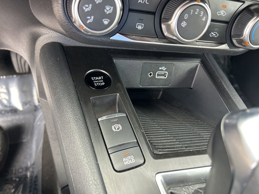 Used 2025 Nissan Kicks S image 36