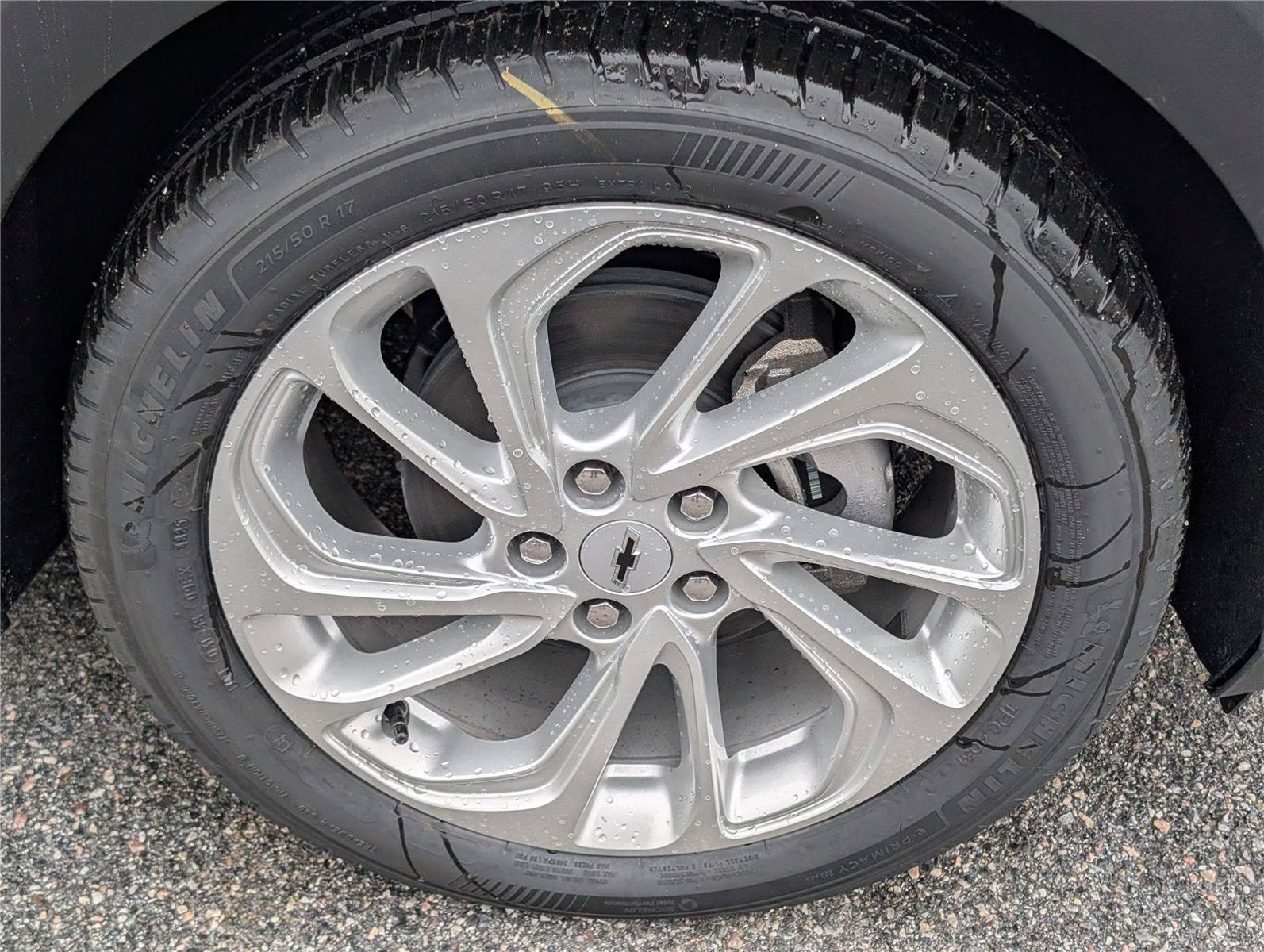 New 2027 Chevrolet Bolt LT w/ Comfort Package FWD image 6