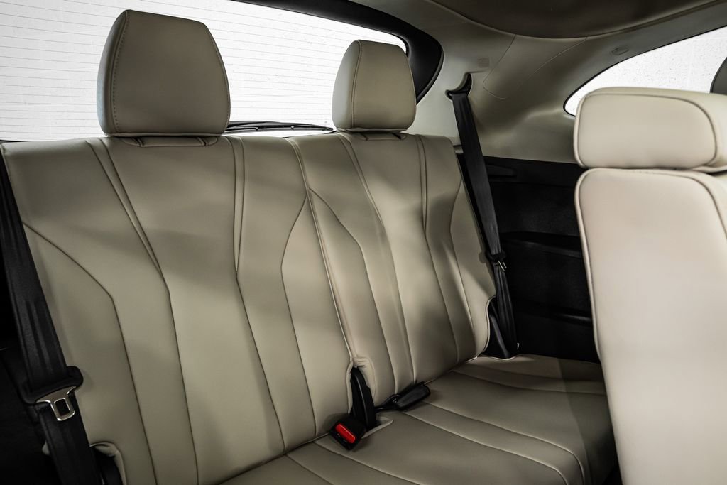 New 2026 Acura MDX SH-AWD image 33