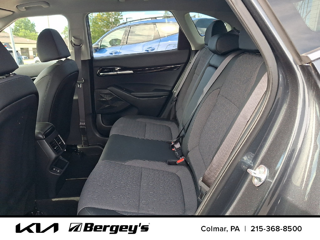 Certified 2024 Kia Seltos S AWD/4WD image 12