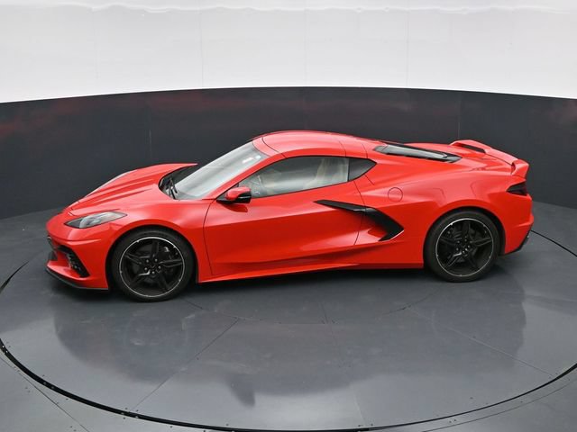 Used 2020 Chevrolet Corvette Stingray Preferred Cpe w/ 2LT Preferred Equipment Group RWD image 33